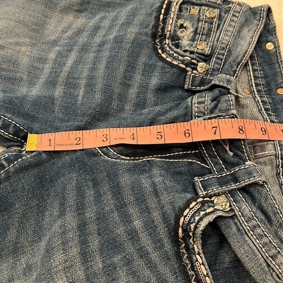Miss Me Signature Boot Embellished Jeans Distressed Size 28 Women’s - Picture 16 of 16